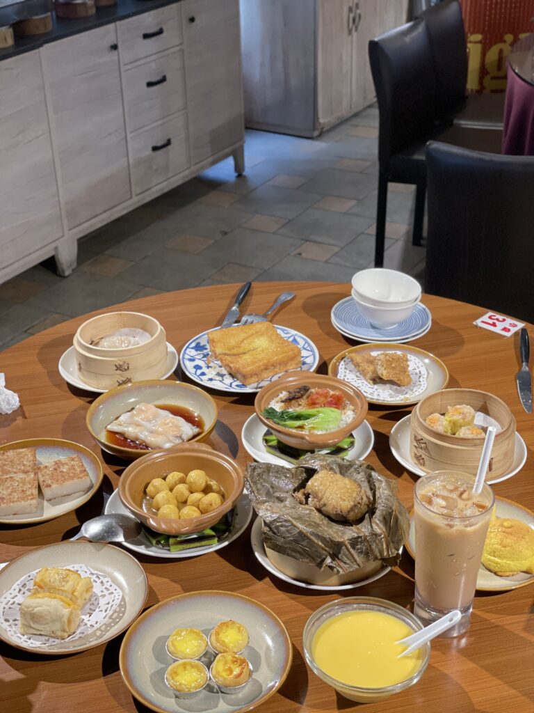 佬港冰室茶餐廳|淡水老街|淡水渡船碼頭旁 道地港式茶飲 期間限定吃到飽