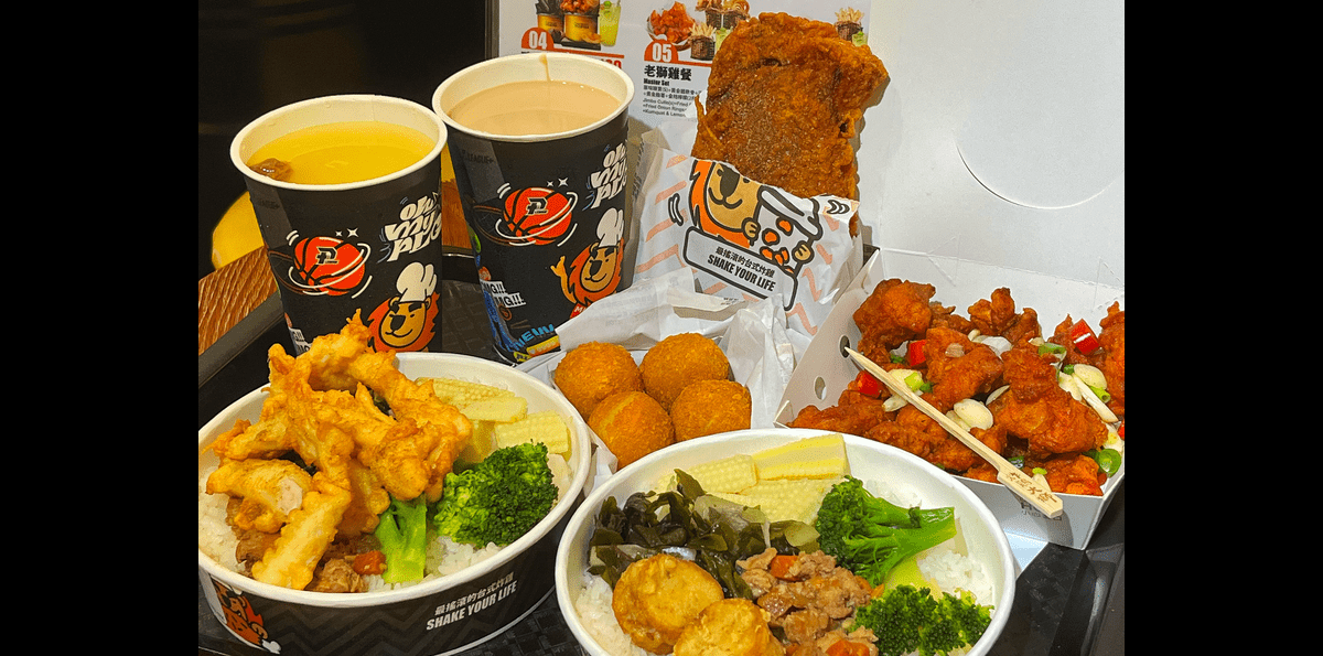炸雞大獅台北醫大店 信義美食推薦 多達13種口味的蓋飯系列 可以兩周午餐都不會重複！