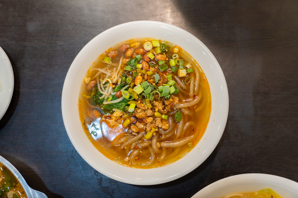 春春川味麵館 台中漢口路川辣美食 麻香麵館等你來