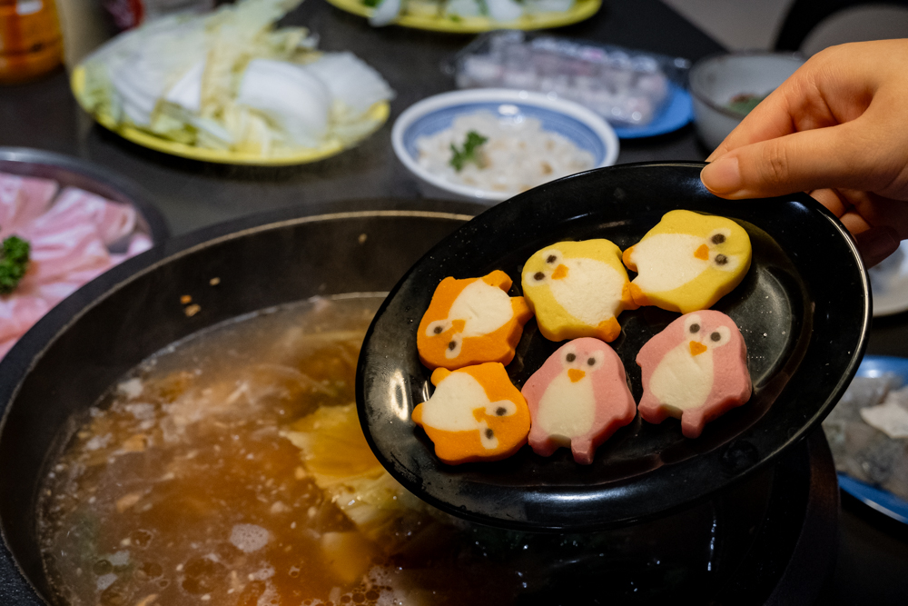 桃園｜東東石頭火鍋｜青埔最新開幕 現切高級肉品 近百種蔬菜火鍋料