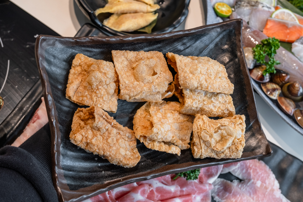 桃園｜主人想鍋物｜有空中花園的精緻鍋物 必點亞麻籽炙燒豬五花