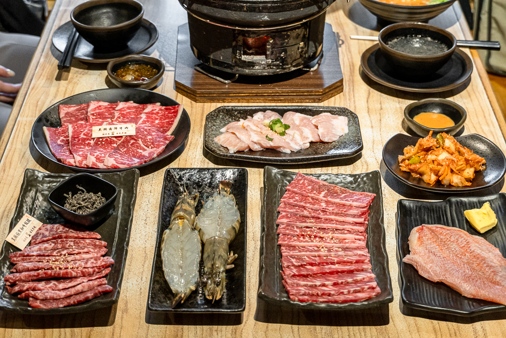 新北|燒肉屋|捷運徐匯中學站 炭火直烤 蘆洲燒肉 新北|燒肉屋|捷運徐匯中學站 炭火直烤 蘆洲燒肉