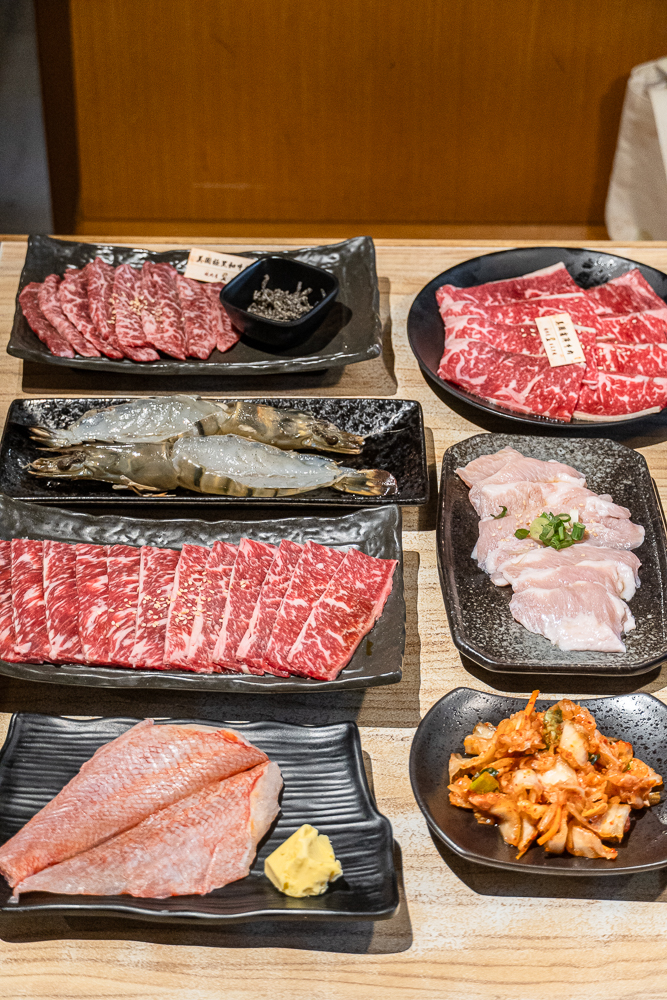新北|燒肉屋|捷運徐匯中學站 炭火直烤 蘆洲燒肉 新北|燒肉屋|捷運徐匯中學站 炭火直烤 蘆洲燒肉