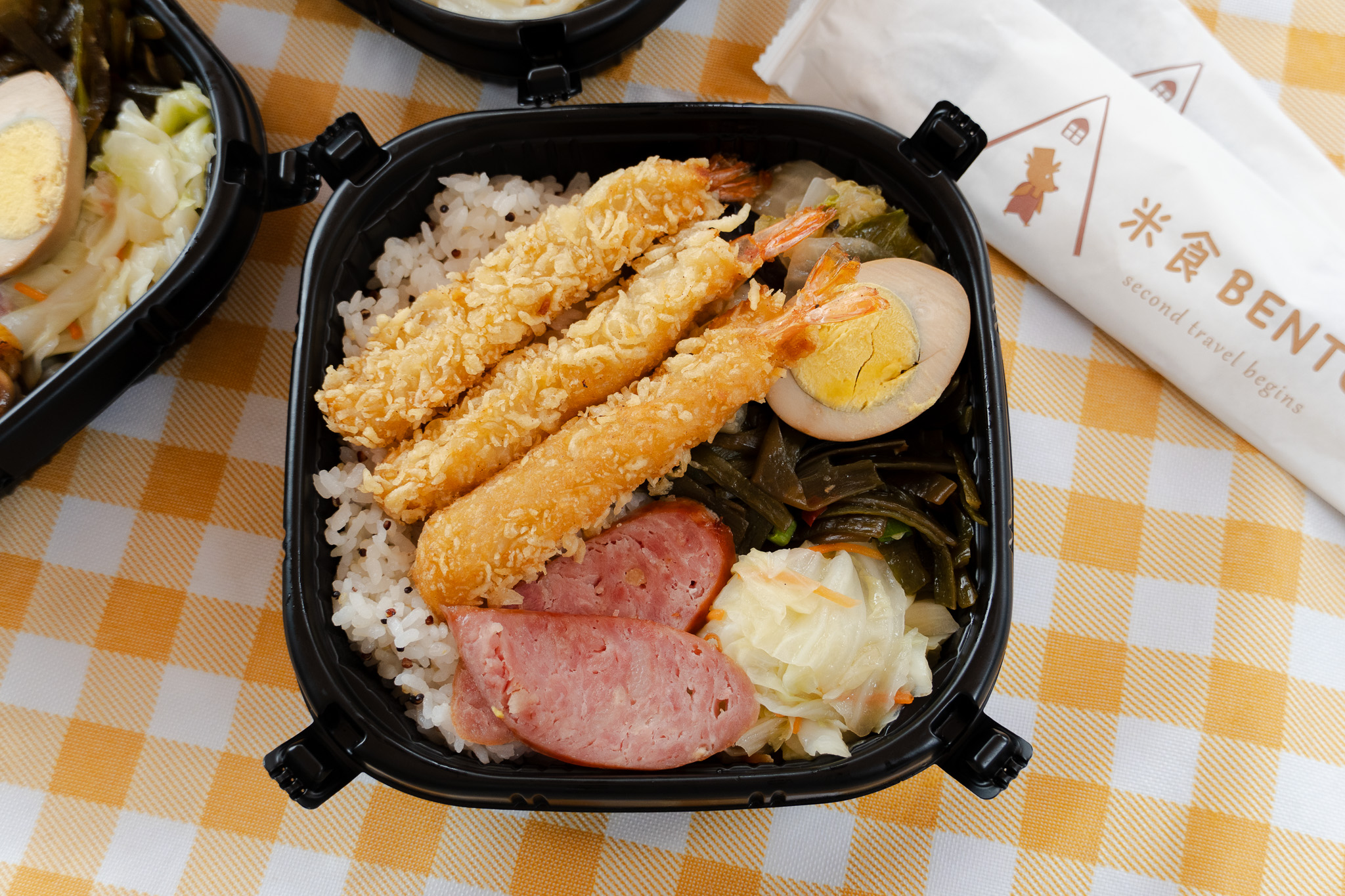 桃園|米食BENTO|藏身黃昏市場的職人便當店 外帶族一試成主顧 每一口都是手作的真誠 桃園|米食BENTO|藏身黃昏市場的職人便當店 外帶族一試成主顧 每一口都是手作的真誠