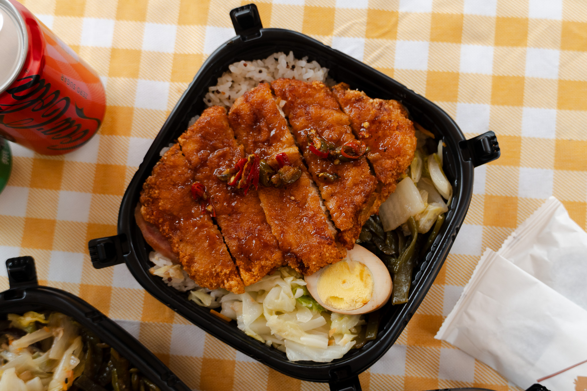 桃園|米食BENTO|藏身黃昏市場的職人便當店 外帶族一試成主顧 每一口都是手作的真誠 桃園|米食BENTO|藏身黃昏市場的職人便當店 外帶族一試成主顧 每一口都是手作的真誠