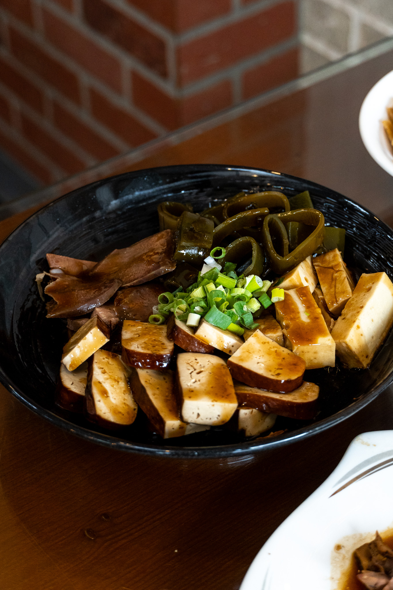 嘉義｜滷憶食堂｜一吃就回不去的百元有找豬腳飯 嘉義在地人帶路的隱藏美食