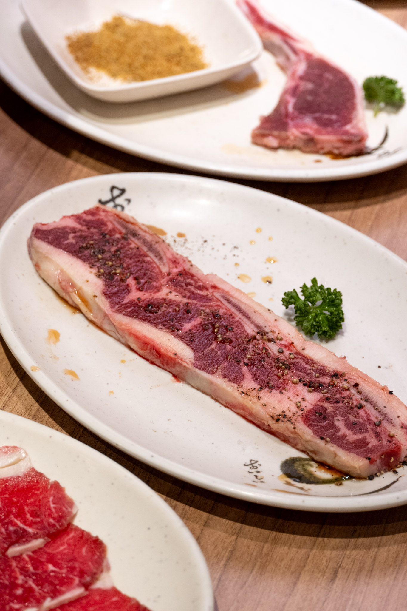 台北｜烤必勝日式燒肉 出一張嘴南京店｜燒肉吃到飽推薦 高CP值炭火燒肉 海鮮甜點一次滿足