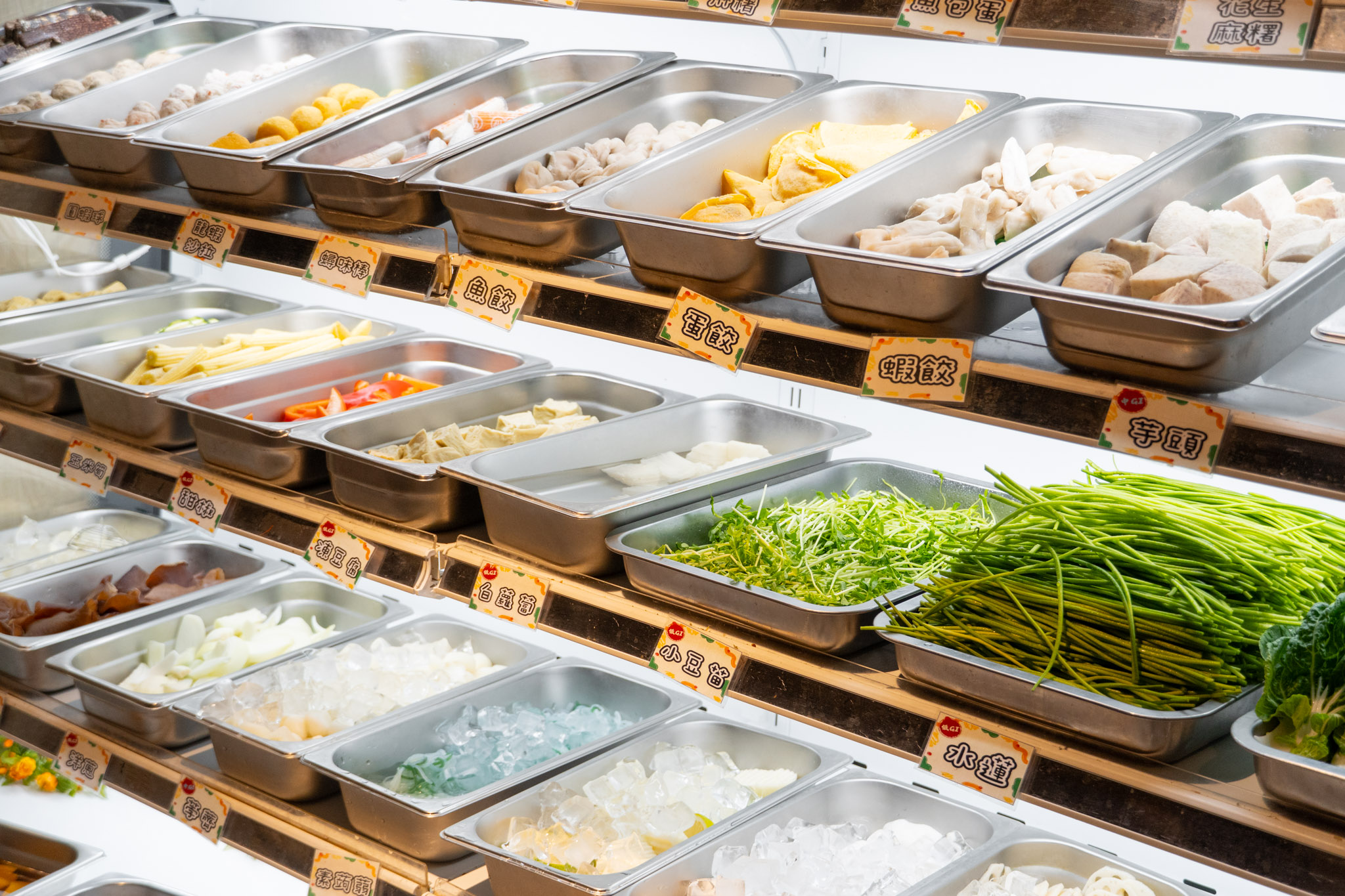 新北｜蒙古勾勾 三峽店｜健康火鍋這樣吃 低GI蒙古麻辣湯底 香辣不油膩的新選擇