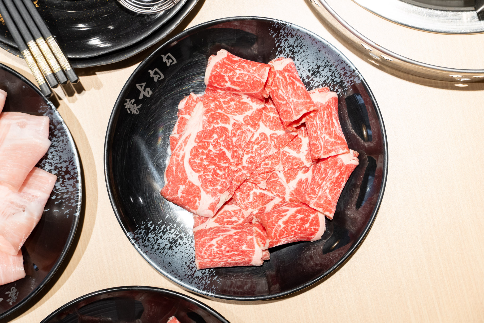 新北｜蒙古勾勾 三峽店｜健康火鍋這樣吃 低GI蒙古麻辣湯底 香辣不油膩的新選擇