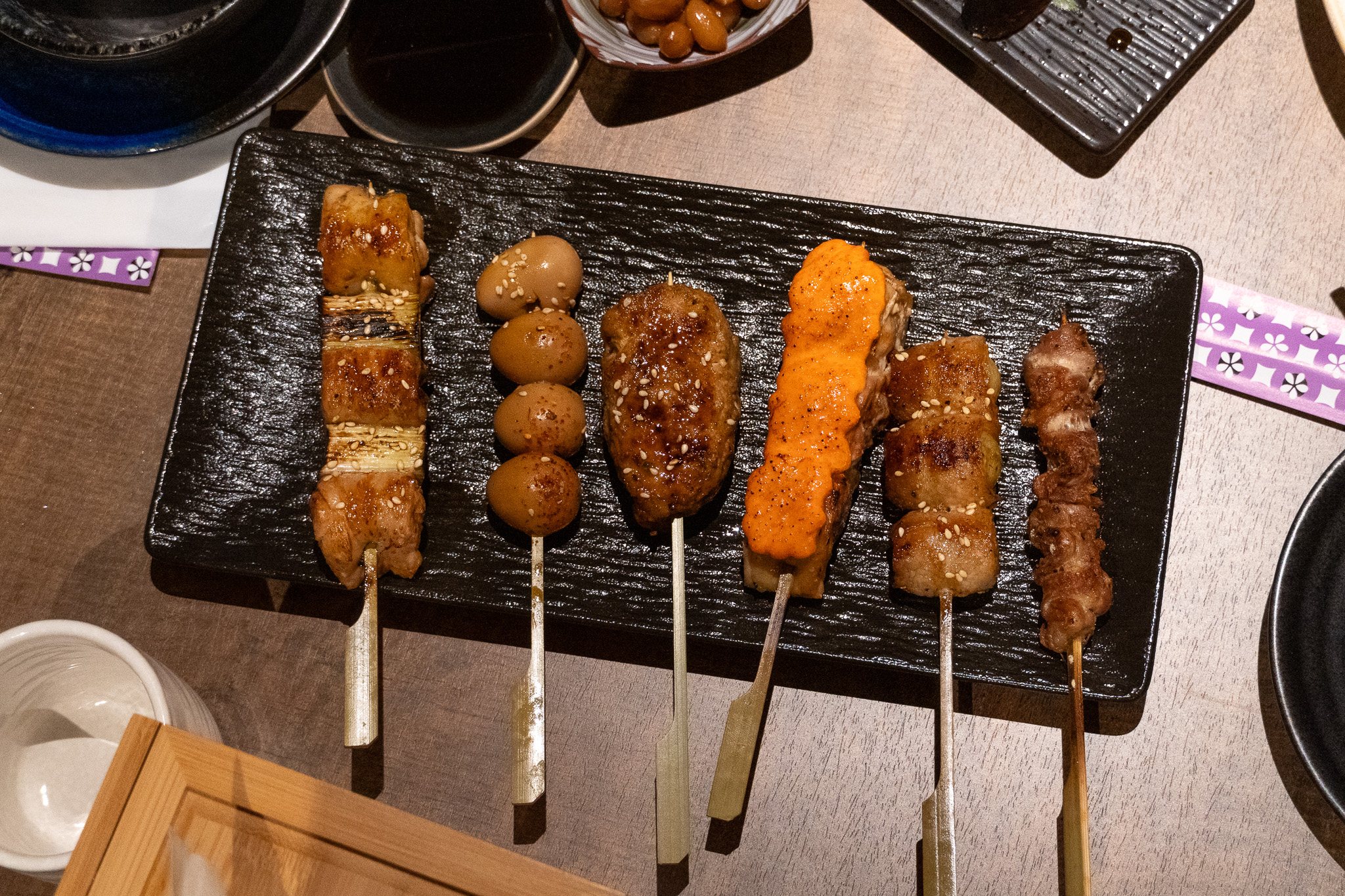 台中｜DOKI TOKI 心動時光屋｜白天努力生活 夜晚學會放鬆 為自己乾一杯的心動時光