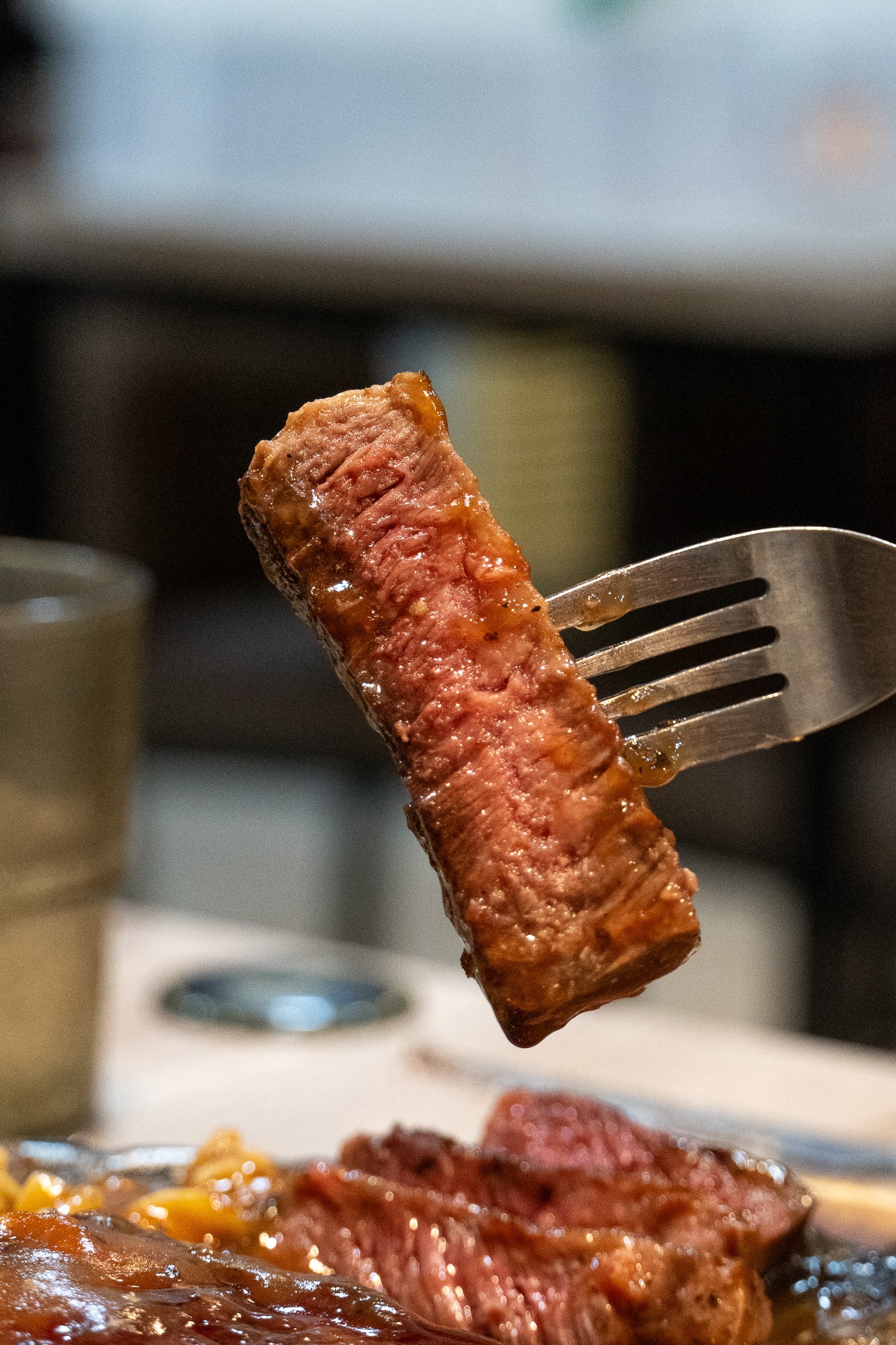 台北｜６分熟牛排｜天母必訪牛排館 6分熟的剛剛好 多汁軟嫩超滿足