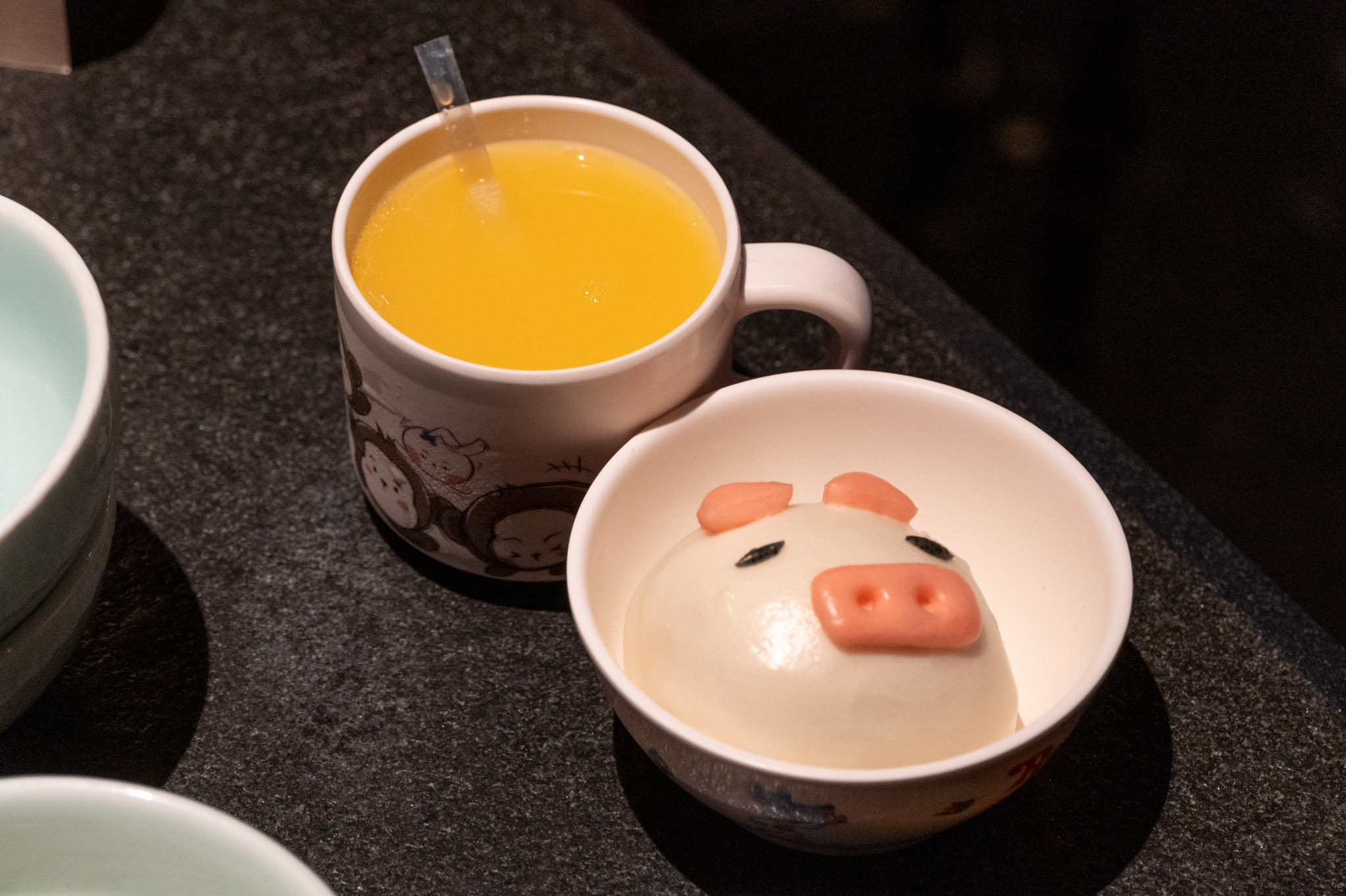 台北|撈王鍋物料理 信義ATT店|從胡椒豬肚雞的香氣開始 一煲四味的粵式火鍋 溫暖了全家的心 台北|撈王鍋物料理 信義ATT店|從胡椒豬肚雞的香氣開始 一煲四味的粵式火鍋 溫暖了全家的心