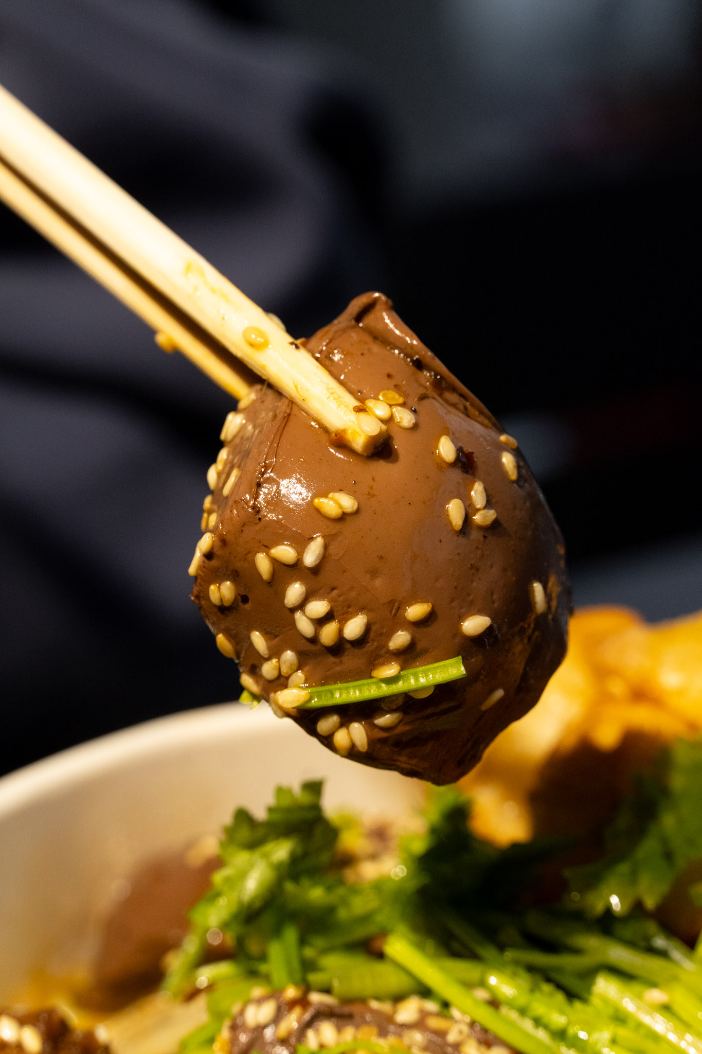 高雄|麻辣天后炒香鍋 小港華山店|一鍋現炒的麻辣香氣 高雄也能吃到超人氣麻辣乾鍋 高雄|麻辣天后炒香鍋 小港華山店|一鍋現炒的麻辣香氣 高雄也能吃到超人氣麻辣乾鍋