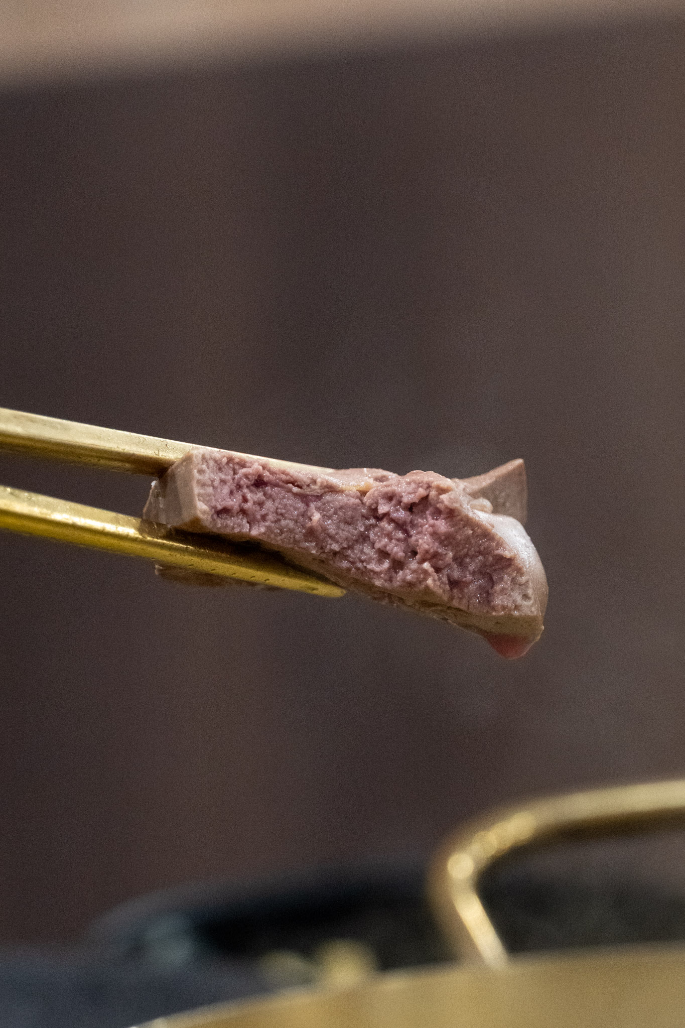 雲林|鵝与鍋 虎尾總店|台灣首創鵝肉鍋物專門店 每日限量鵝白湯熬煮 8 小時 打造全新鵝肉火鍋體驗 雲林|鵝与鍋 虎尾總店|台灣首創鵝肉鍋物專門店 每日限量鵝白湯熬煮 8 小時 打造全新鵝肉火鍋體驗