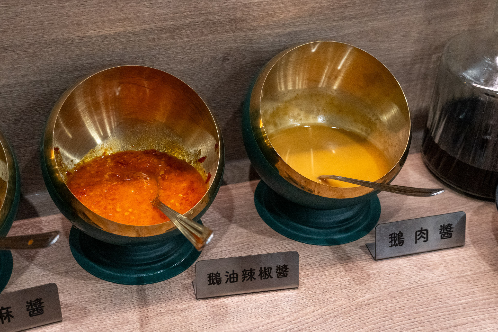 雲林|鵝与鍋 虎尾總店|台灣首創鵝肉鍋物專門店 每日限量鵝白湯熬煮 8 小時 打造全新鵝肉火鍋體驗 雲林|鵝与鍋 虎尾總店|台灣首創鵝肉鍋物專門店 每日限量鵝白湯熬煮 8 小時 打造全新鵝肉火鍋體驗