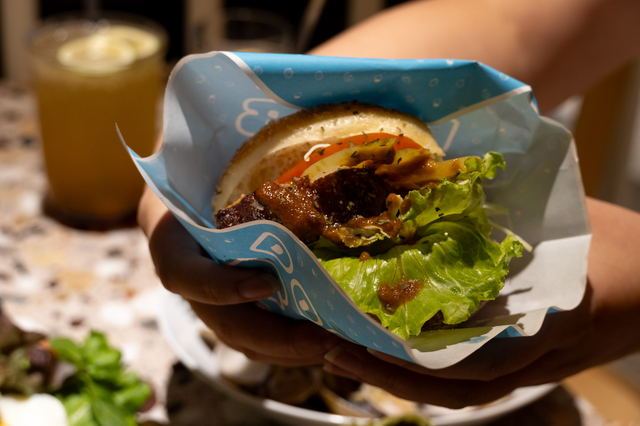 新竹｜拿滋咬咬 Donut B&B 新竹店｜老宅裡的暖甜時光 用一顆甜甜圈 收藏午後的溫度