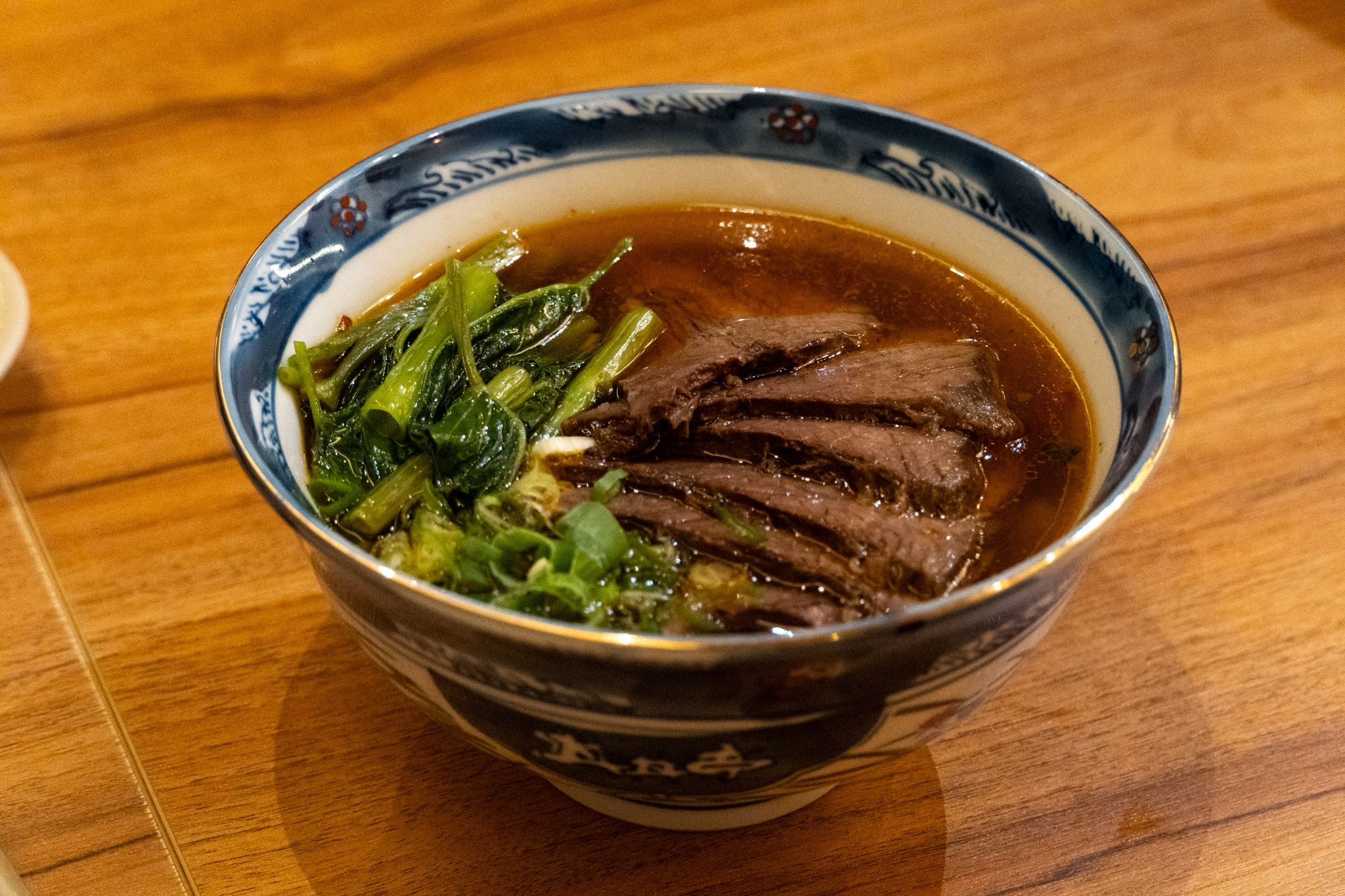 台中｜誠大燒酒館｜台中新開幕居酒屋 日式串燒ｘ台式牛肉麵ｘ包廂Ｋ歌 下班放鬆小酌聚會首選優質店家