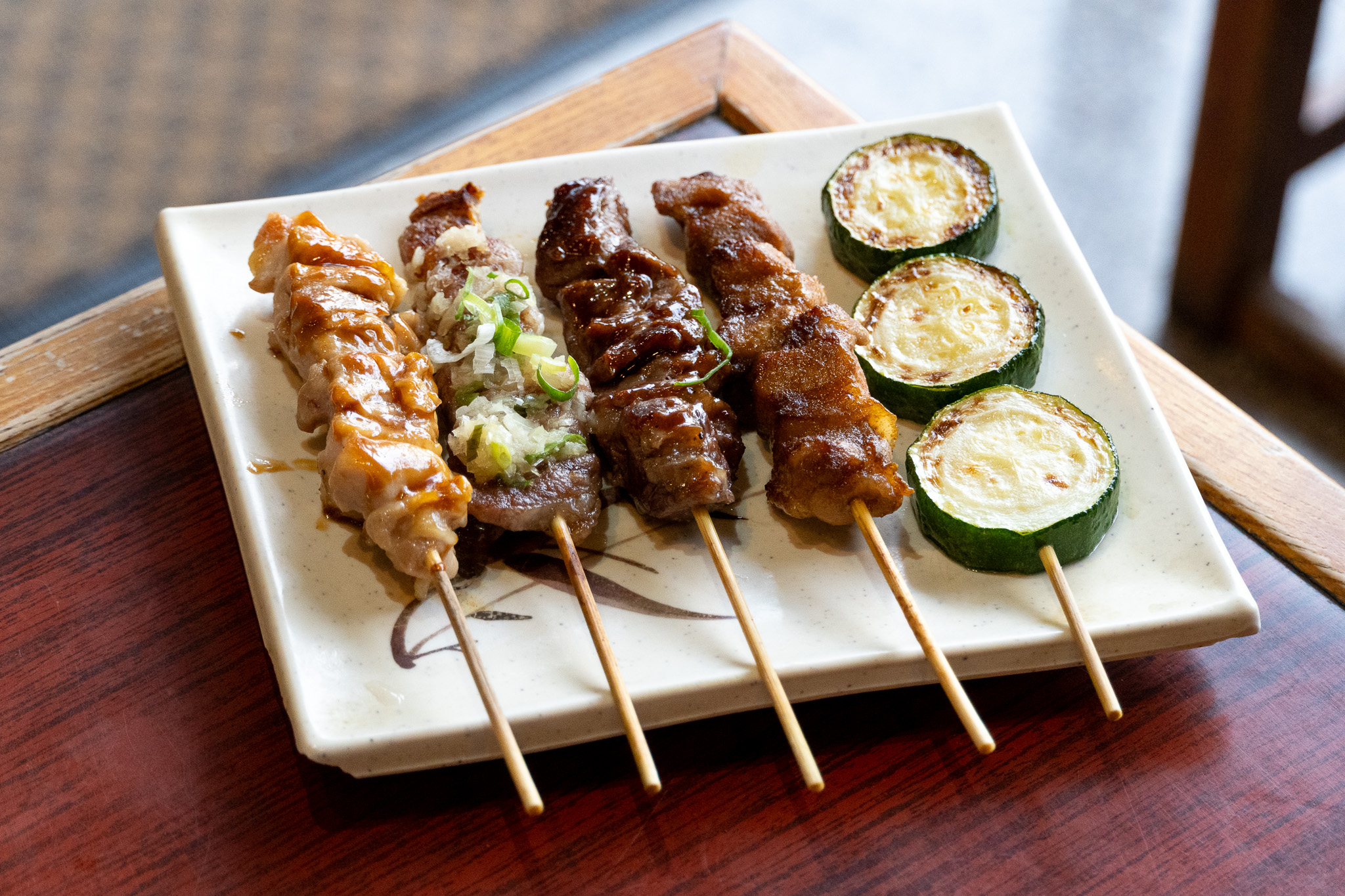台中｜養瀧酒藏居酒屋｜藏在城市裡的懷舊日式居酒屋氛圍 讓人一走進就放鬆
