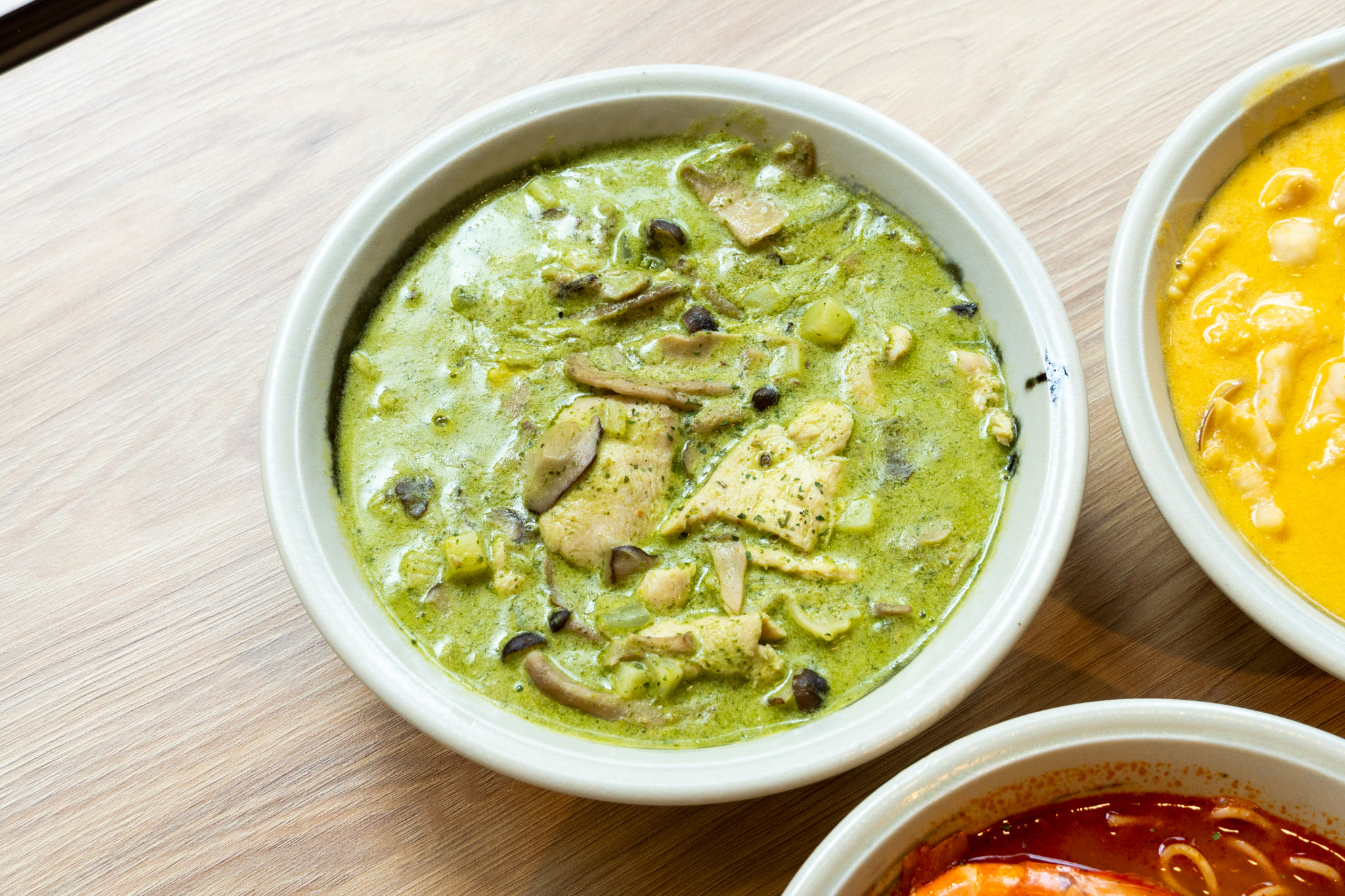 桃園｜有籽義麵 楊梅店｜把義式料理端成一碗熱騰騰的湯 顛覆你對義大利麵的想像