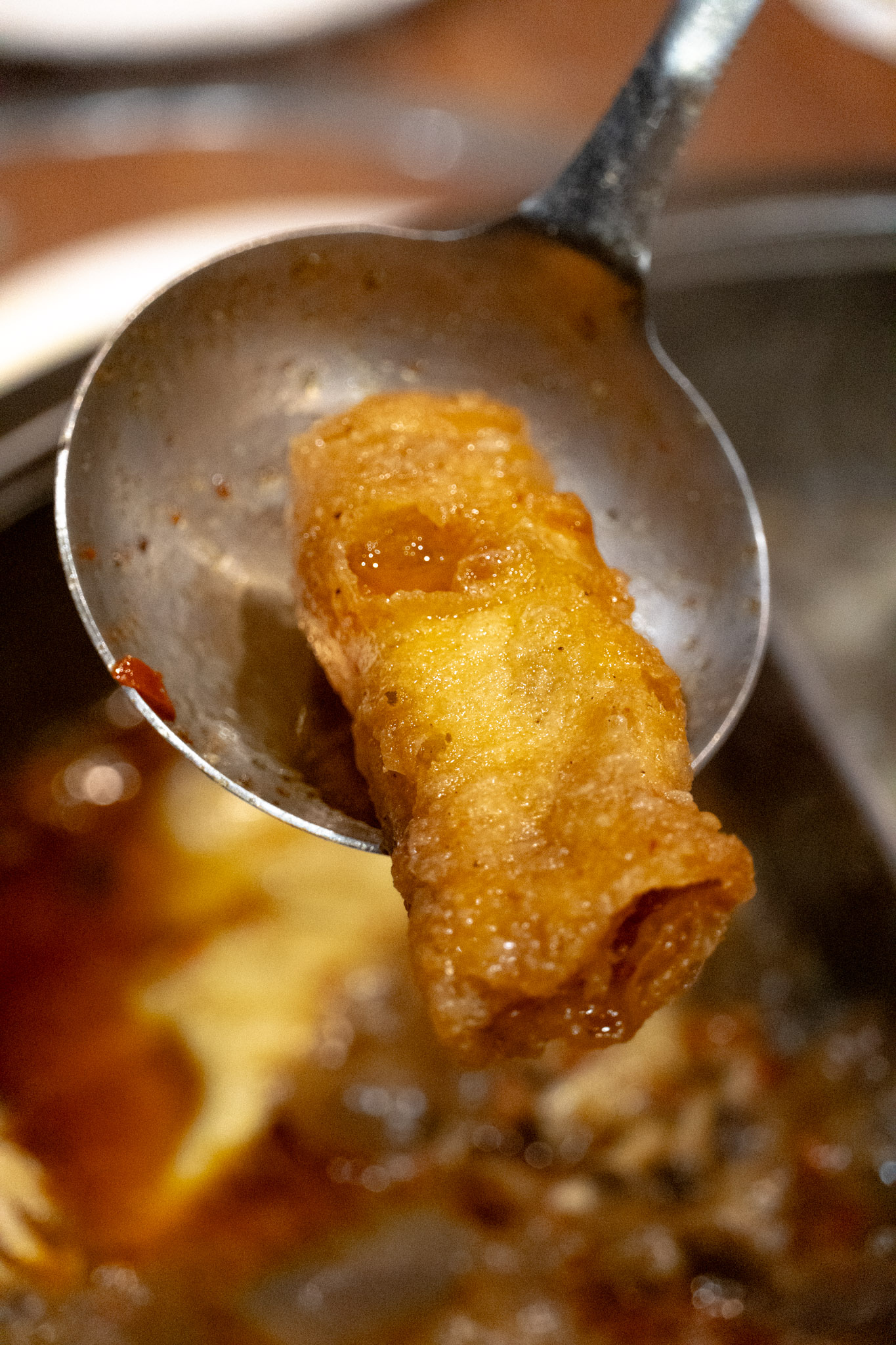 台中｜大紅燈籠 東北酸菜白肉鍋｜台中太平必吃酸菜白肉鍋 搭配捲餅、手工家常餅超加分