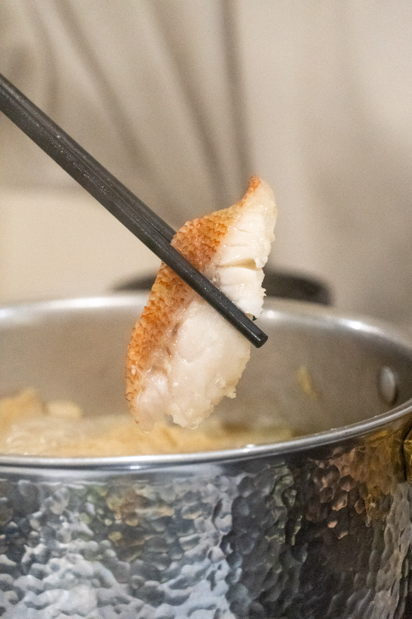 台中｜尚鮮吃到飽火鍋｜台中聚餐火鍋推薦 湯頭現熬 自助吧豐富 家庭朋友聚會首選