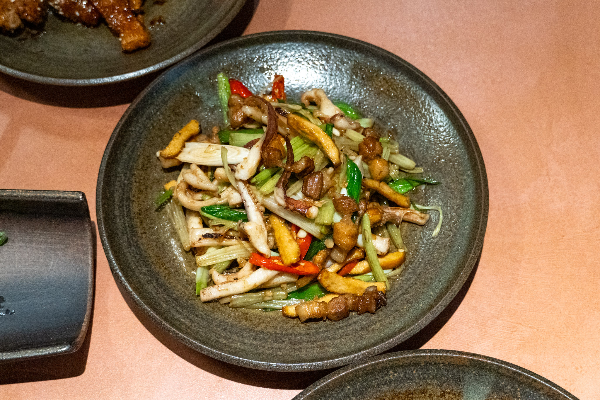 新北｜拿靠生猛海鮮｜林口高級海鮮餐廳推薦 澎湖漁船直送 現挑現煮最安心