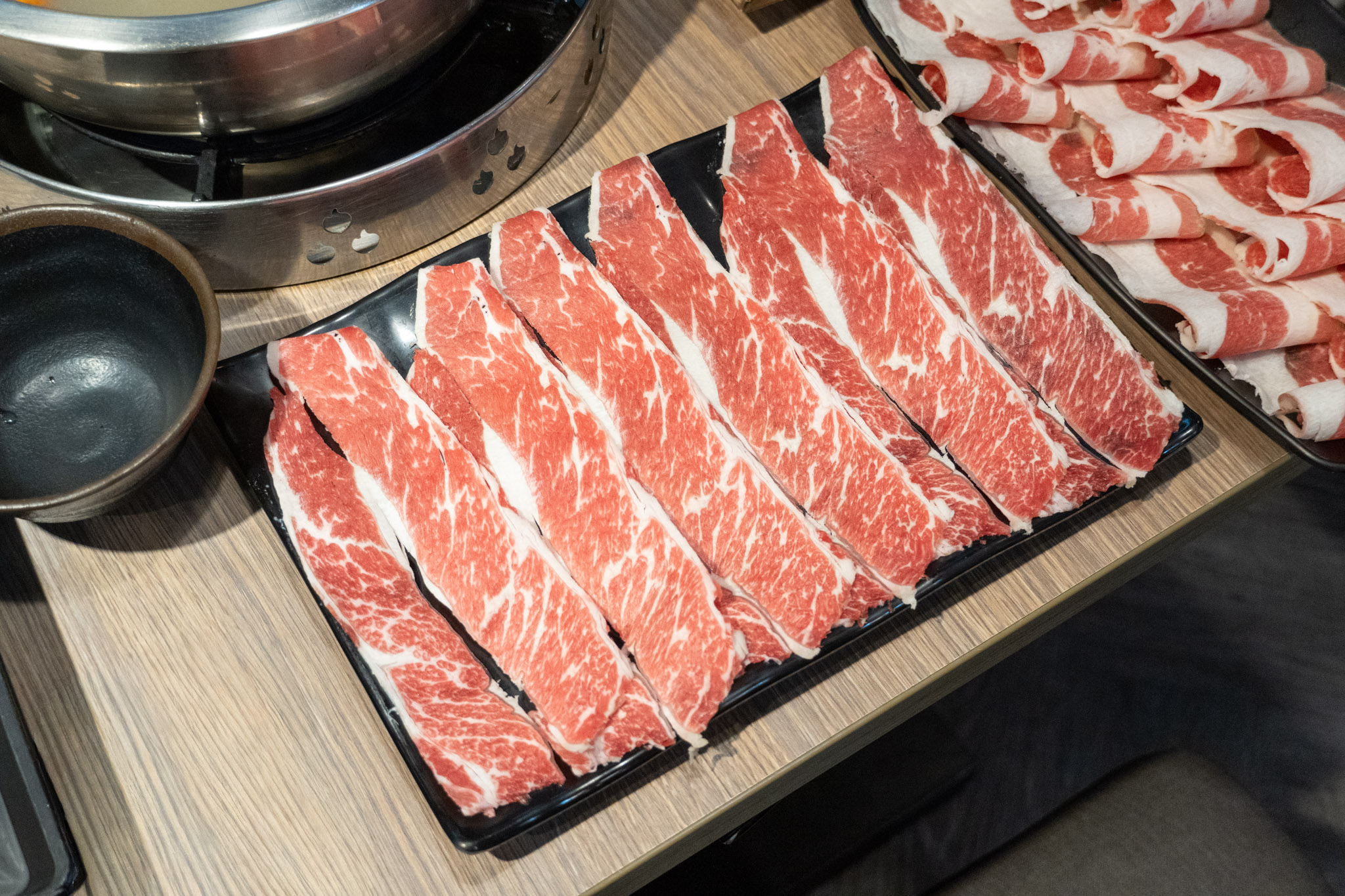 台北｜有點辣正宗麻辣串串鍋｜四川麻辣鍋空運來台 連韓國歐巴都喜歡的高人氣串串鍋