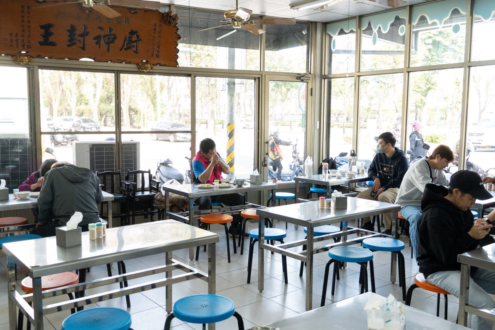 嘉義｜蕭老師火雞肉飯｜在地人必吃 全國雲端發票南區中量級第一名火雞肉片飯 晚來就吃不到