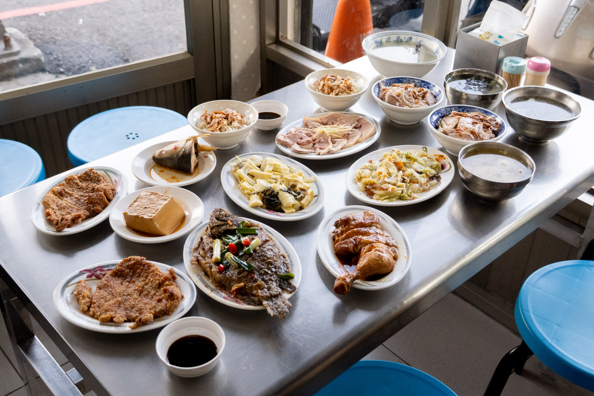 嘉義｜蕭老師火雞肉飯｜在地人必吃 全國雲端發票南區中量級第一名火雞肉片飯 晚來就吃不到