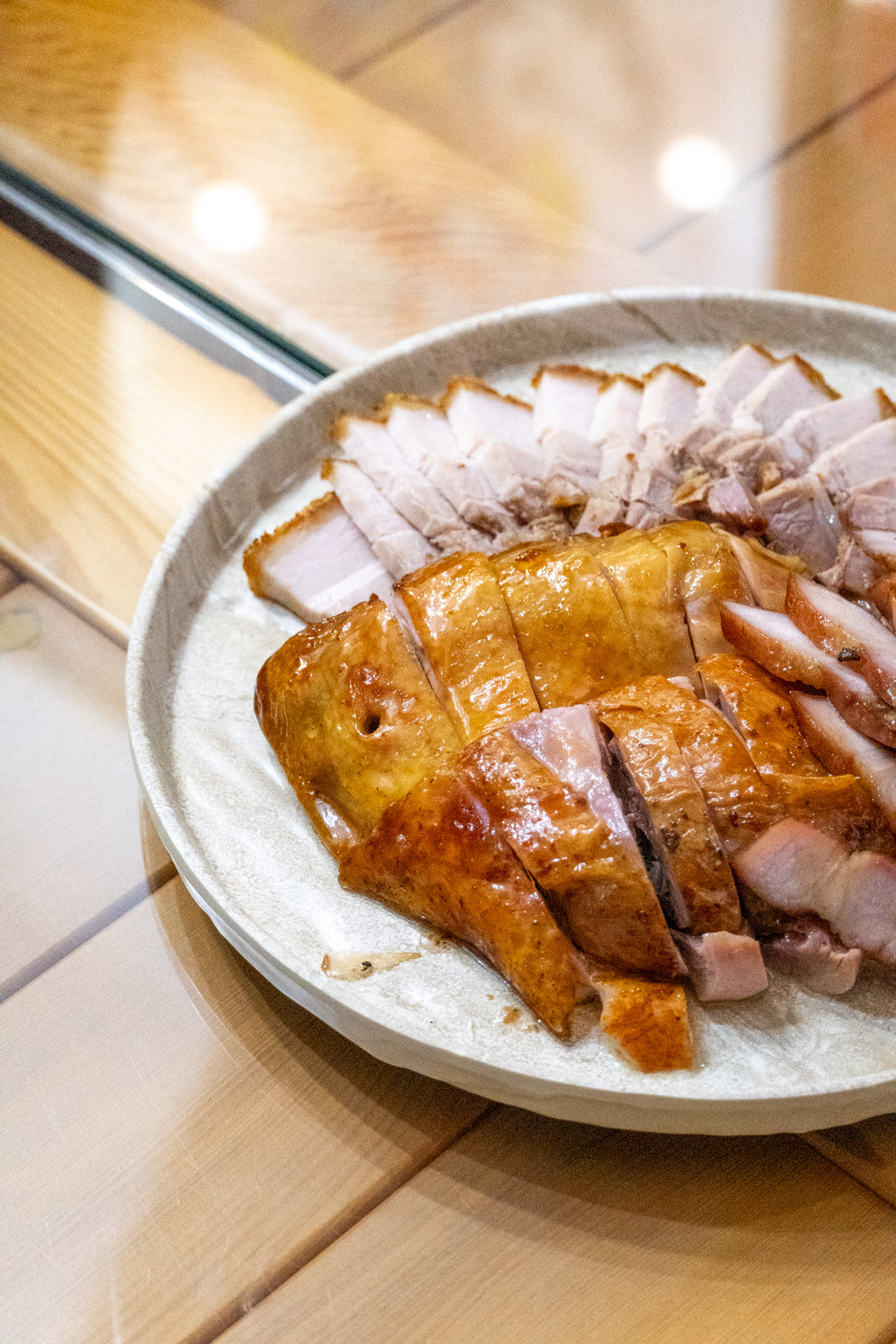 嘉義|強記燒臘|靠口耳相傳撐起的老味道 嘉義街角的港式燒臘日常 嘉義|強記燒臘|靠口耳相傳撐起的老味道 嘉義街角的港式燒臘日常