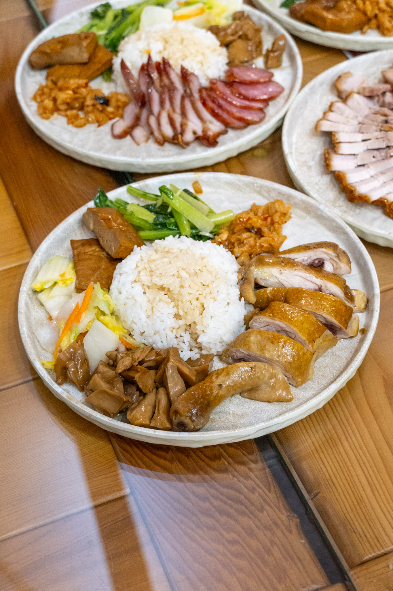 嘉義|強記燒臘|靠口耳相傳撐起的老味道 嘉義街角的港式燒臘日常 嘉義|強記燒臘|靠口耳相傳撐起的老味道 嘉義街角的港式燒臘日常