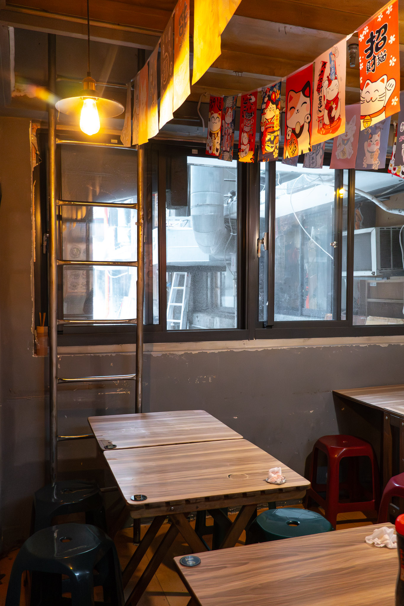 新竹｜享來初｜東門市場必吃麵線 柴魚高湯＋鹹酥雞超有特色