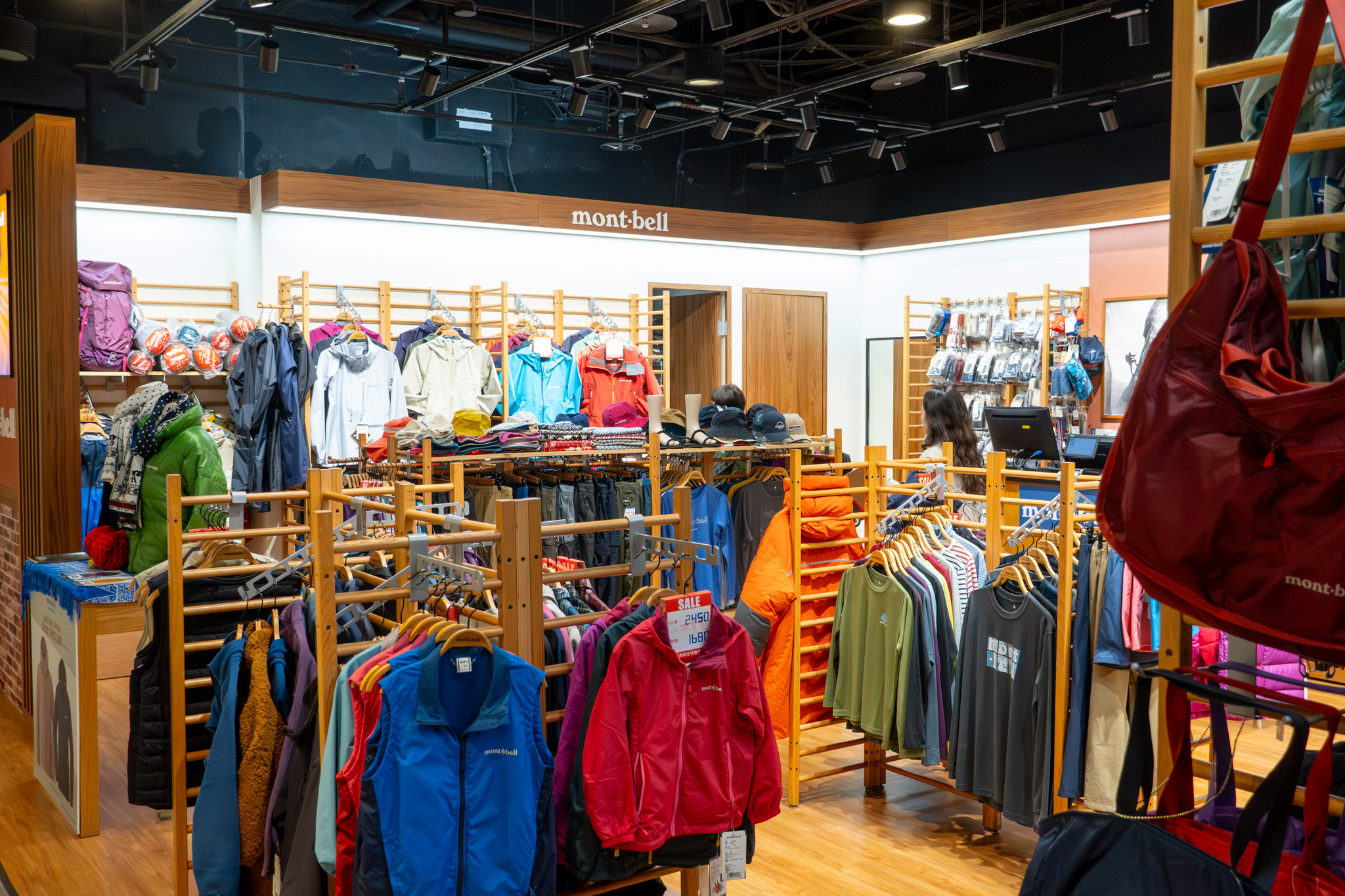 桃園|大江國際購物中心|不知道去哪?那就去大江!桃園大江購物中心驚喜大爆發,打卡+優惠+新品牌一網打盡,讓你一進去就逛到不想出來,全桃最美打卡 Mall! 桃園|大江國際購物中心|不知道去哪?那就去大江!桃園大江購物中心驚喜大爆發,打卡+優惠+新品牌一網打盡,讓你一進去就逛到不想出來,全桃最美打卡 Mall!