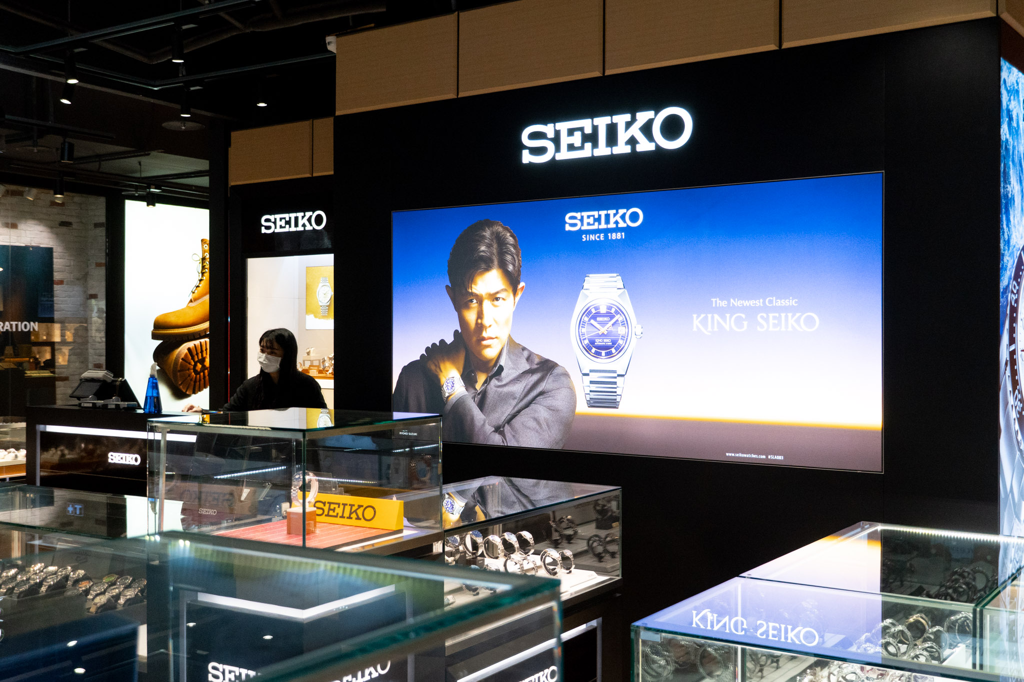 桃園|大江國際購物中心|不知道去哪?那就去大江!桃園大江購物中心驚喜大爆發,打卡+優惠+新品牌一網打盡,讓你一進去就逛到不想出來,全桃最美打卡 Mall! 桃園|大江國際購物中心|不知道去哪?那就去大江!桃園大江購物中心驚喜大爆發,打卡+優惠+新品牌一網打盡,讓你一進去就逛到不想出來,全桃最美打卡 Mall!