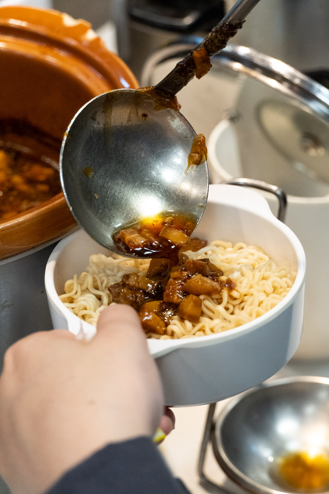 桃園｜饗厚牛排 桃園店｜超過三十種餐點的自助百匯體驗 平價主餐 59 元就吃得到
