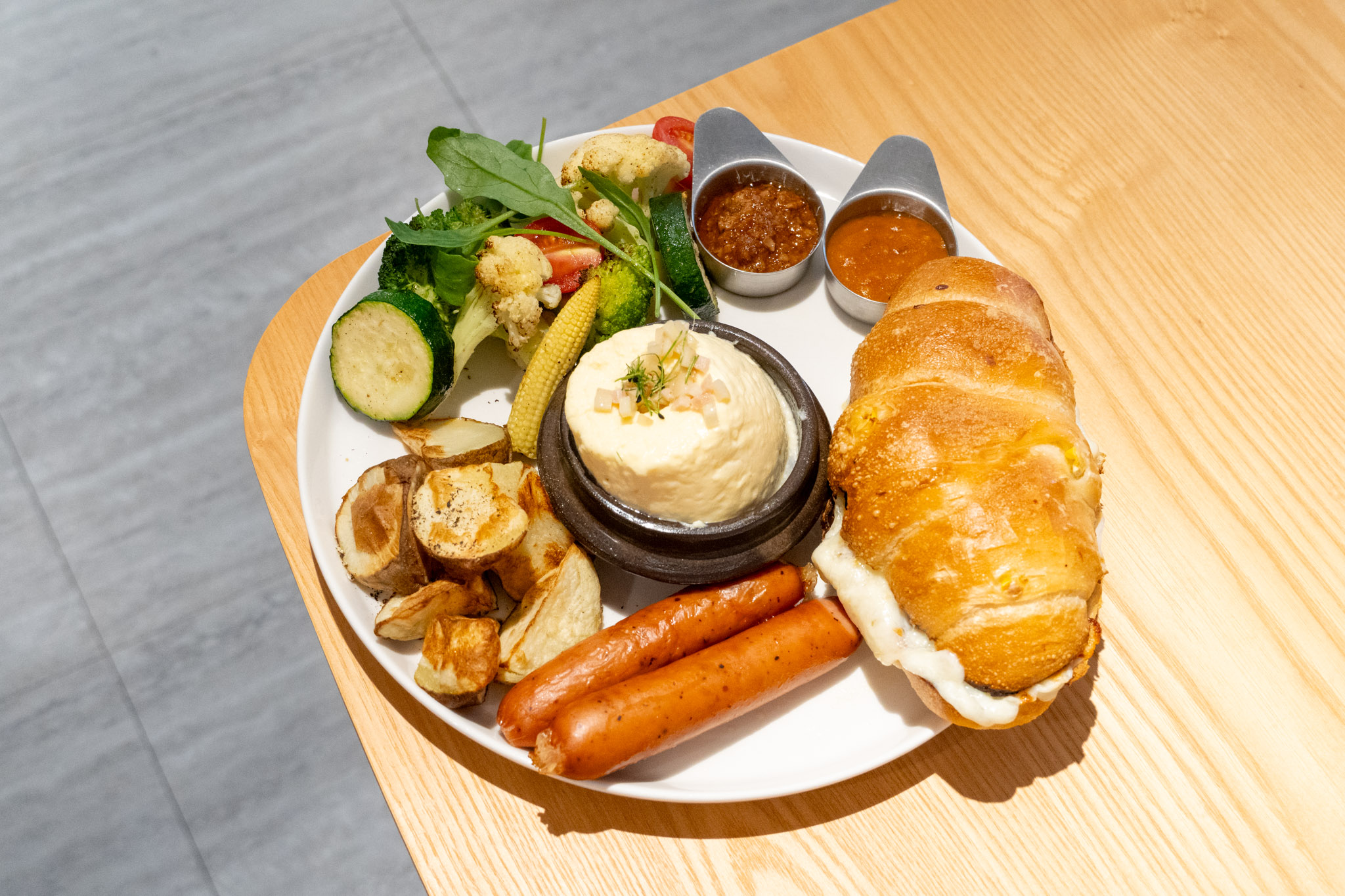 台中|韓小鍋 naembi cafe|一秒到韓國的療癒午後 韓屋風甜點空間 連飲料都是「喝的甜點」 台中|韓小鍋 naembi cafe|一秒到韓國的療癒午後 韓屋風甜點空間 連飲料都是「喝的甜點」