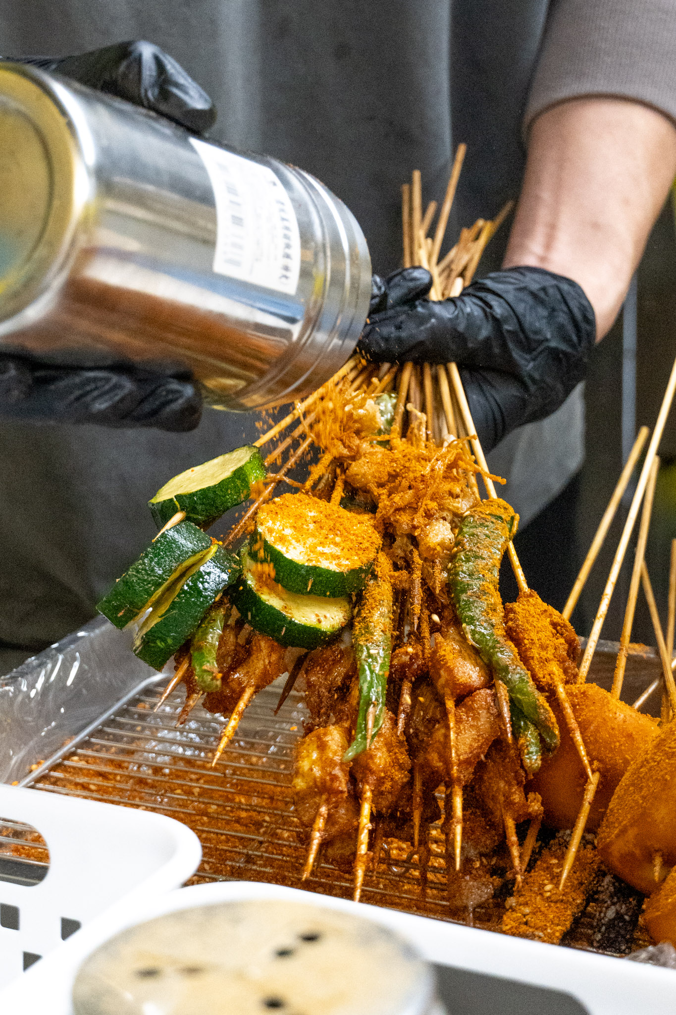 台中|憨哥倆炸串|逢甲夜市必吃炸串 炸串35元起 四川滷油現炸超過30種選擇 台中|憨哥倆炸串|逢甲夜市必吃炸串 炸串35元起 四川滷油現炸超過30種選擇