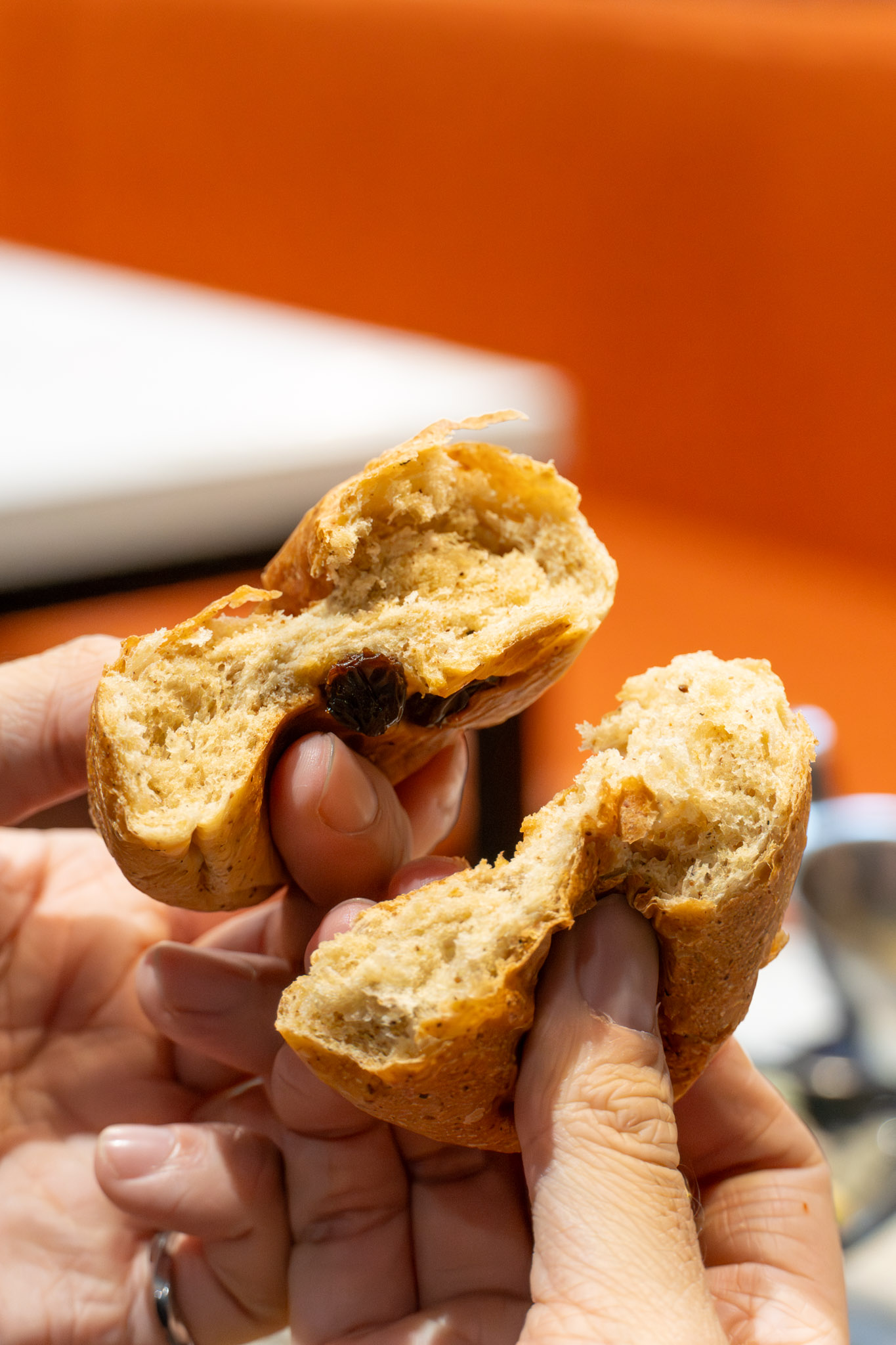 彰化｜嗨溢牛排｜員林這間牛排一定會讓你想回訪 380元起自助吧吃到飽 這肉量我真的嚇到