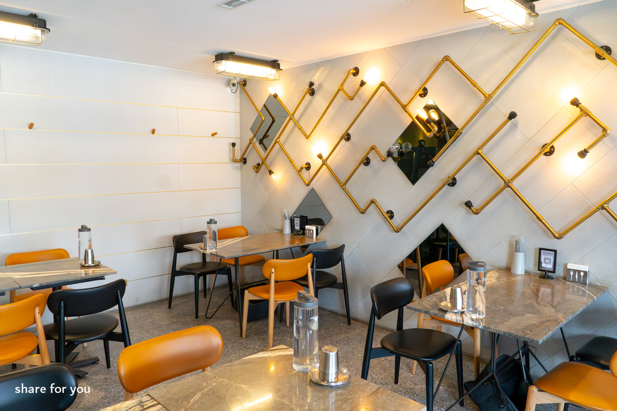 台中｜KATZ卡司韓藝料理 · 美術園道｜台中美食推薦 創新韓式料理必吃 馬鈴薯燉雞聚餐好選擇