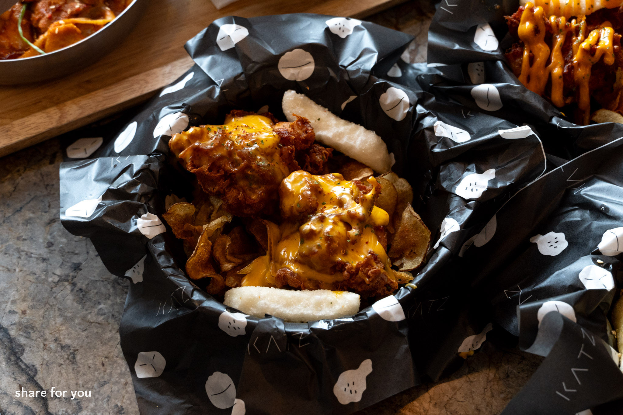 台中｜KATZ卡司韓藝料理 · 美術園道｜台中美食推薦 創新韓式料理必吃 馬鈴薯燉雞聚餐好選擇