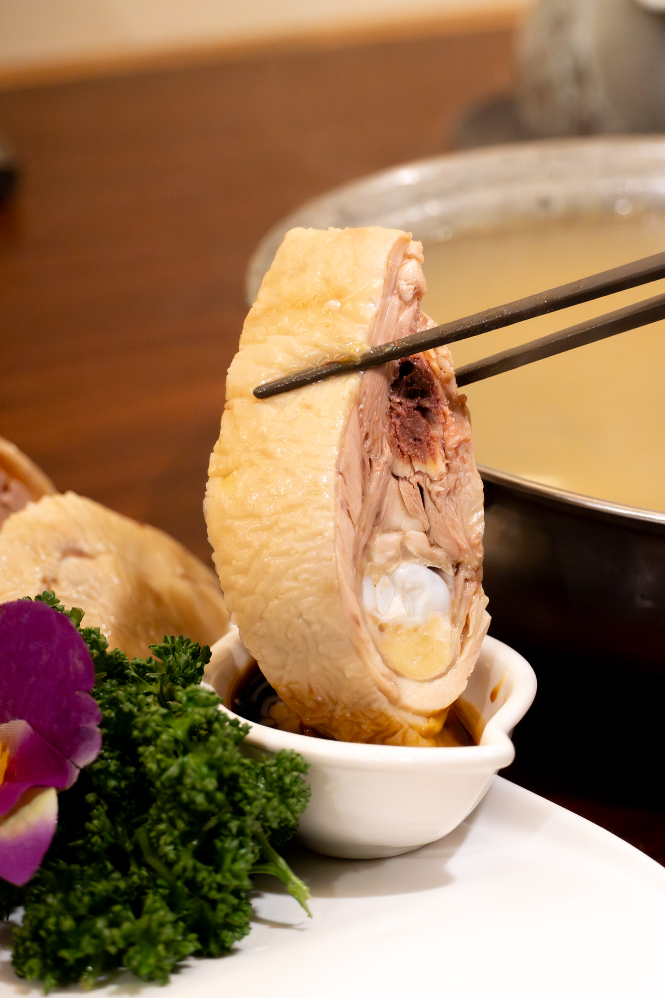 新竹｜草地囡仔複合式熱炒｜台式熱炒推薦 在地人最愛的家常料理與海鮮聚餐首選 吃出鍋氣與人情味